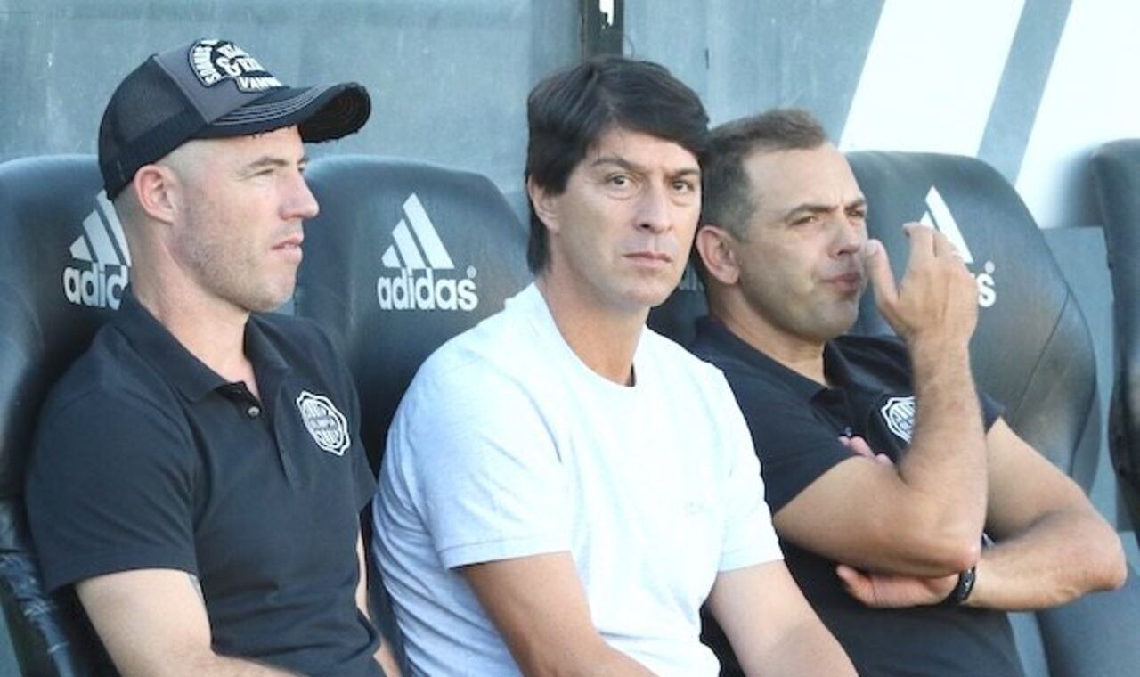El profe Daniel Garnero llega a 100 partidos con la “O”.