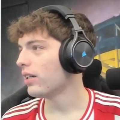Streamer curepa pidió auxilio a loperro
