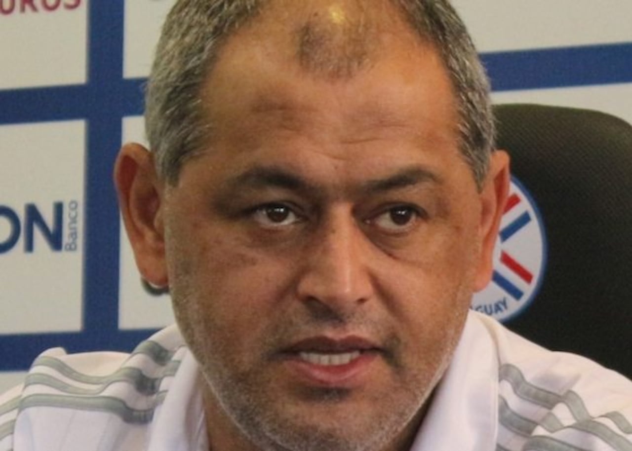 DT. Francisco Arce, técnico de la Albirroja.