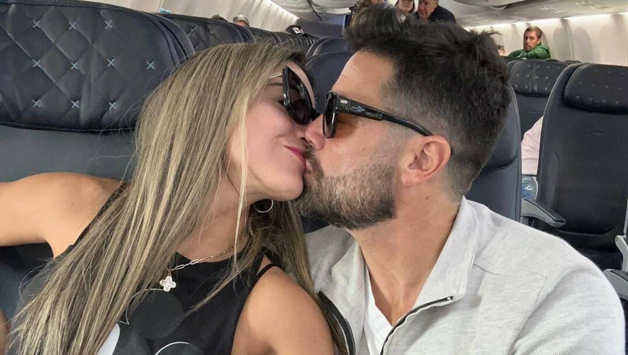 A nueve años de su primer viaje juntos, ahora lo hacen al mismo destino de aquella vez: Cancún.