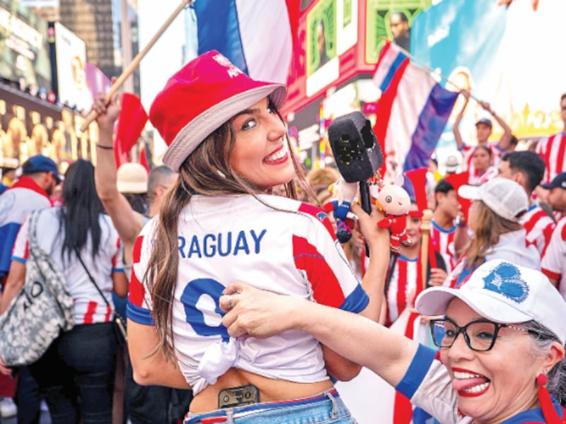 Lo que faltaba: Apareció la “mamu del mundial”