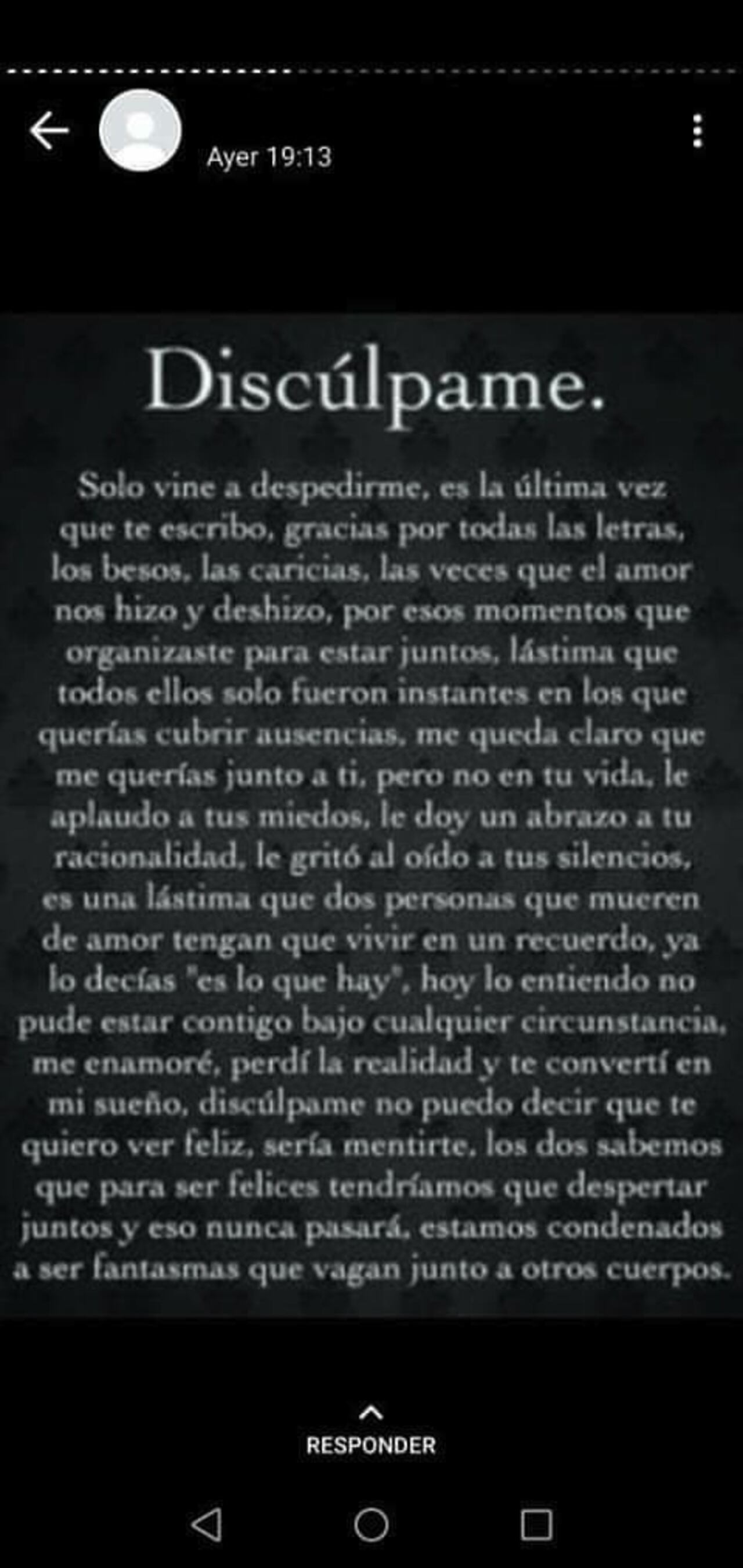 Varios mensajes de despedida dejó en sus estados de WhatsApp.
