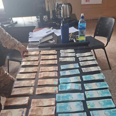 Ho’a dos rapais con 45 mil reales falsos