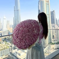 Apenami: la influencer Agatha León pasa su bajón en Dubai