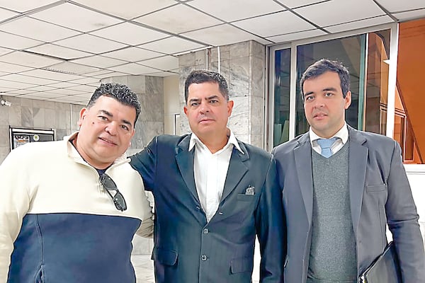 Pasó 6 años de hambre, frío y miedo, pero le ganó demanda a ABC