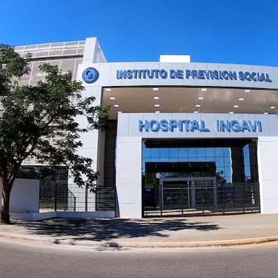 Apartaron a doctores que sacaron el pecho equivocado de una mujer
