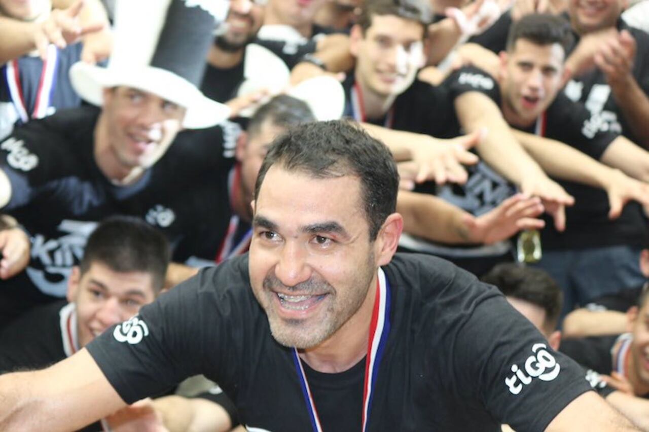 Javier Martínez, de Olimpia Kings.