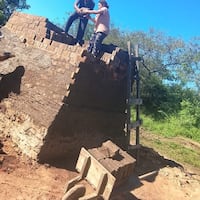 “Ladrillo a ladrillo yo voy construyendo mi sueño”