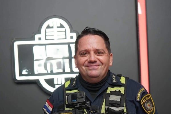 “Polituber” ahora ya aconseja en el amor