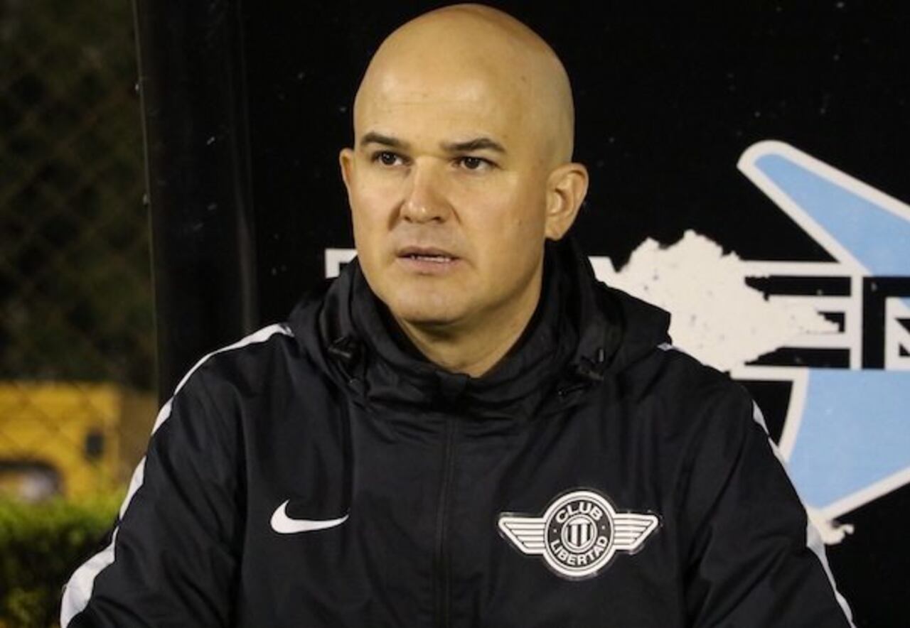 EL IDEAL. Los hinchas gumarelos piden a gritos que Fernando Jubero retorne a la “Huerta”.