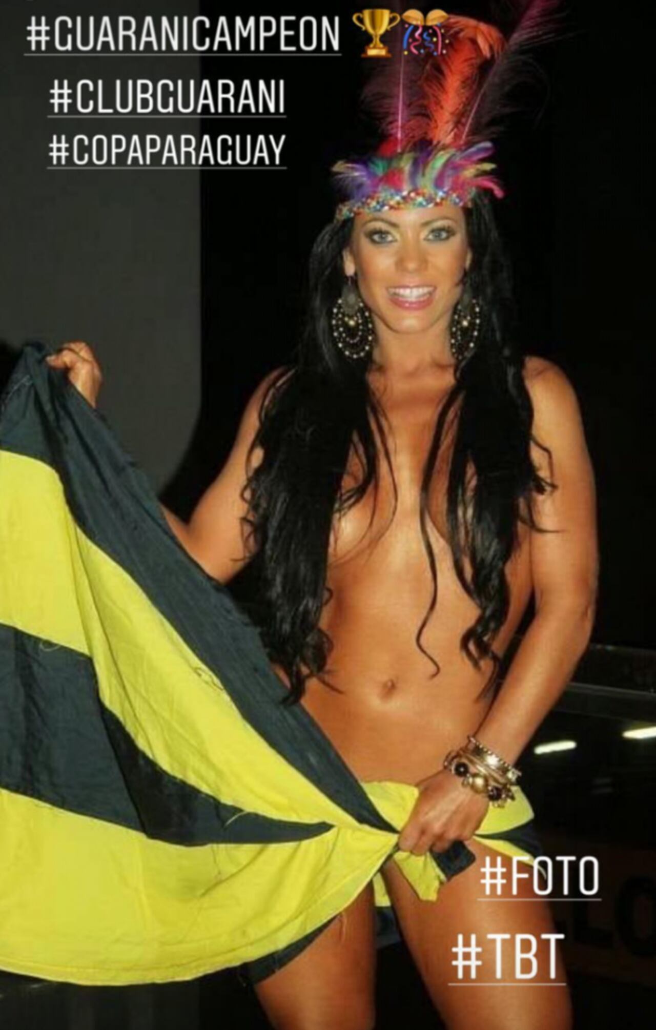 Pamela Rodríguez, la modelo que es fanática aurinegra, festejó así.