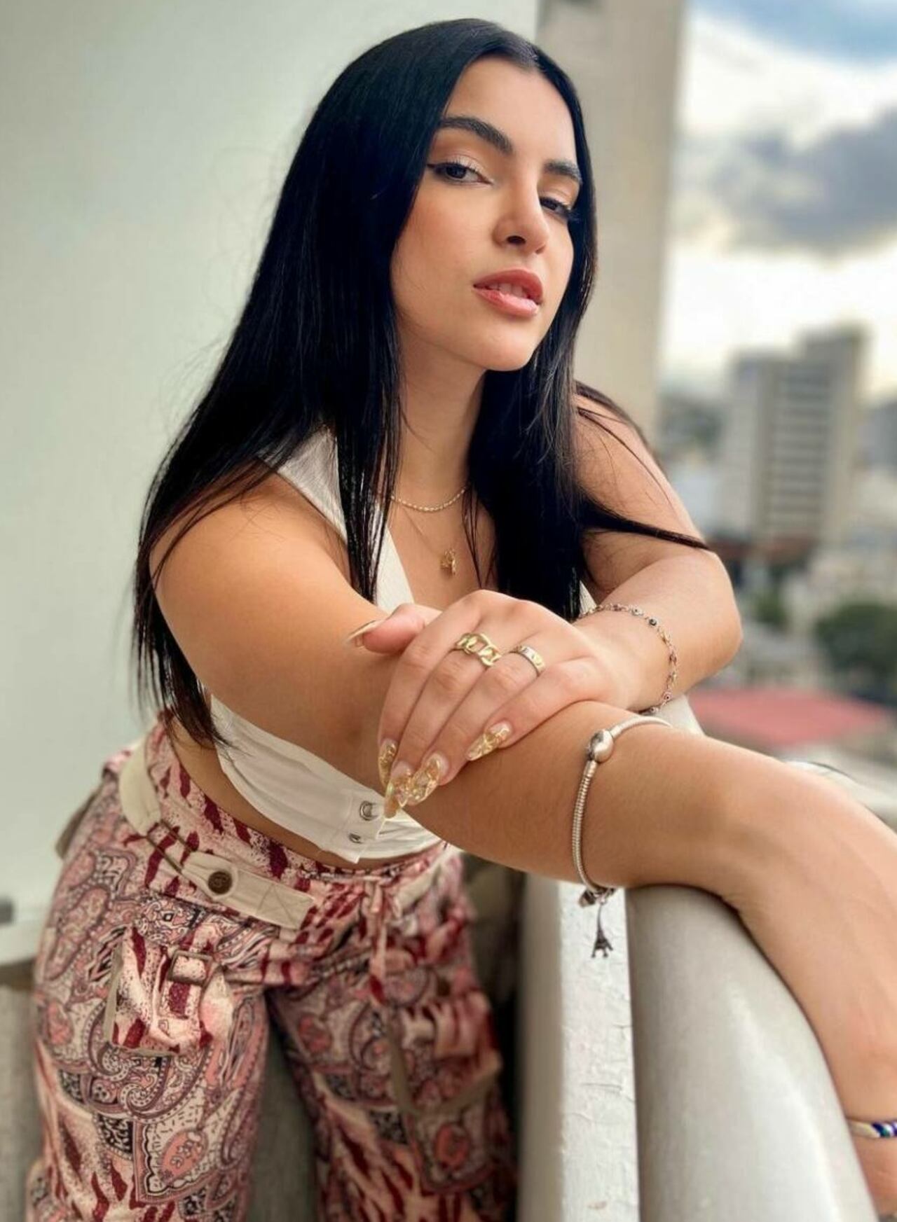 Briella, la cantante venezolana que pide recibir los créditos por el nuevo tema de Shakira. (Foto: @briellamusica)