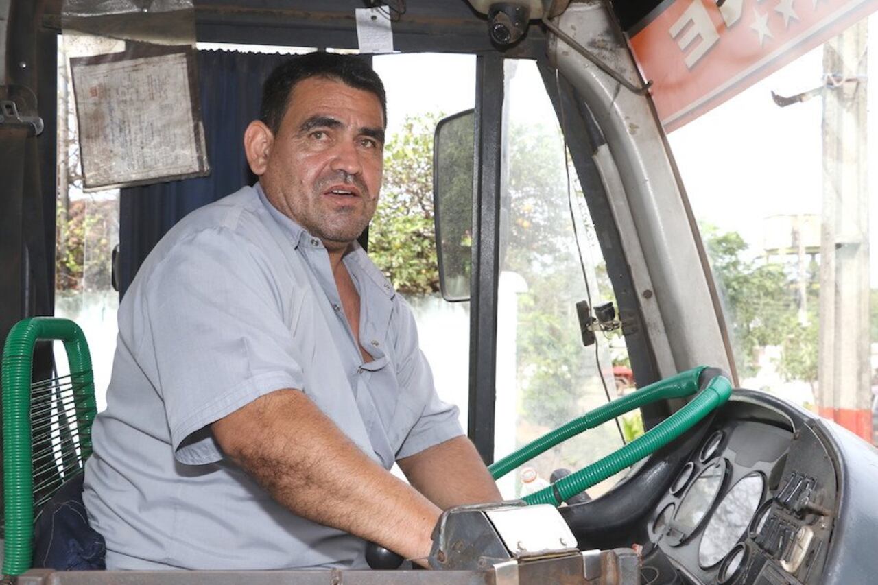 Arnaldo Villalba, chofer de hace 15 años. NÉSTOR SOTO