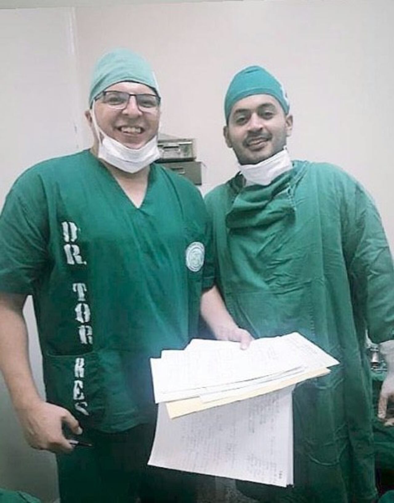 El doctor Rocha insta a las personas a que sigan cuidándose del virus maldito.