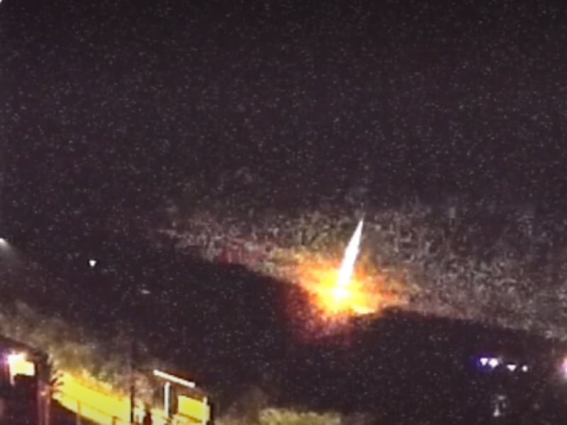 Restos de meteoros que cruzaron Brasil habrían caído en Paraguay
