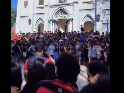 Pa’i pide no satanizar a los chicos que “farmean aura”