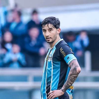 Gremio pagó un chárter de Palmeiras para traer a Villasanti