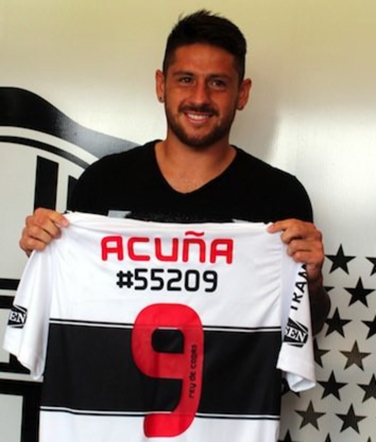 CARLOS JAVIER ACUÑA. Exjugador de Olimpia.