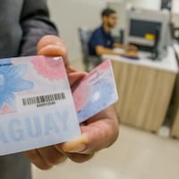 Destapan feroz mafia de coimas dentro de Identificaciones
