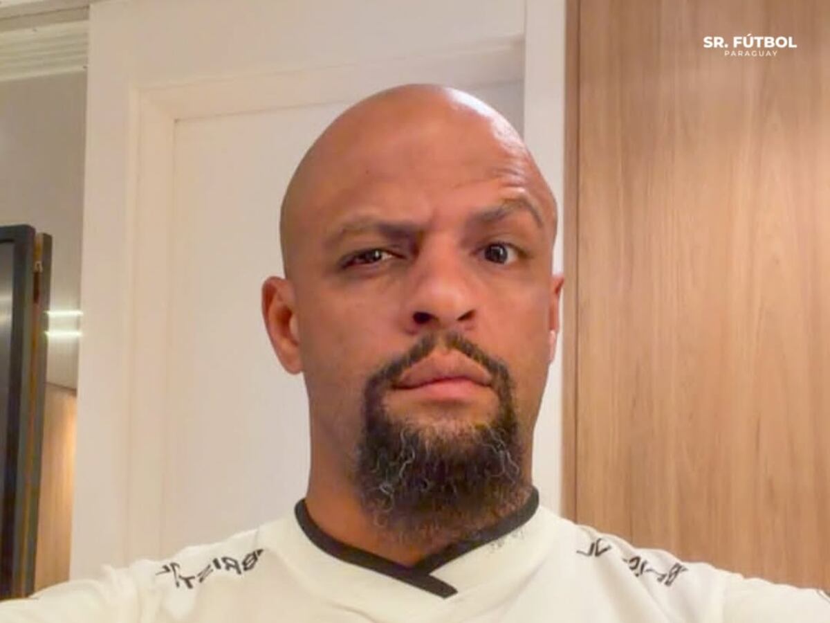 Tensión entre Aquiles Báez y Felipe Melo por camiseta del Olimpia