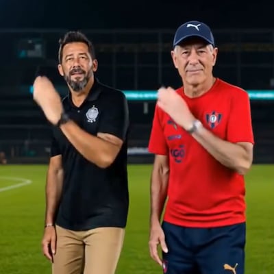 Se viene el clásico y las hinchadas no quieren saber nada ¿Ya viste los memes que tiraron?