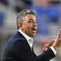Debut de pesadilla para el “muñeco” en el banco de Ecuador