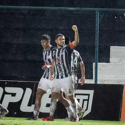 “Sabemos lo que es tocar fondo y ahora tocamos la gloria”