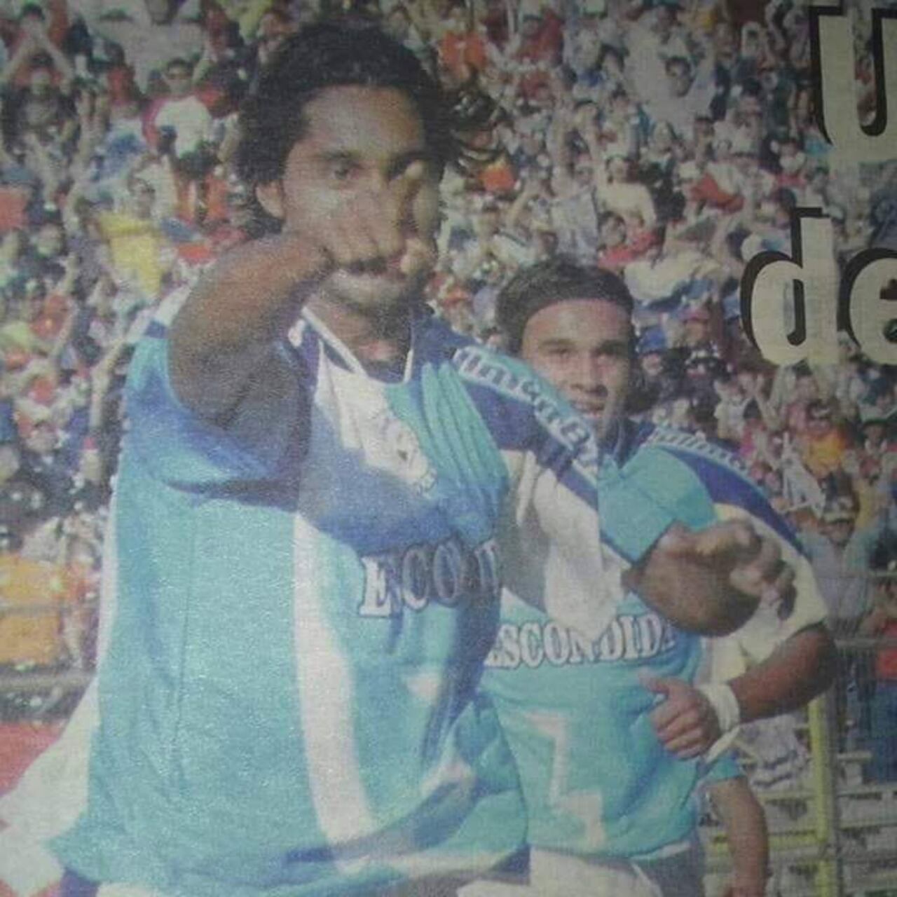 Aquí festejando un gol con la casaca del Deportes Antofagasta de Chile.