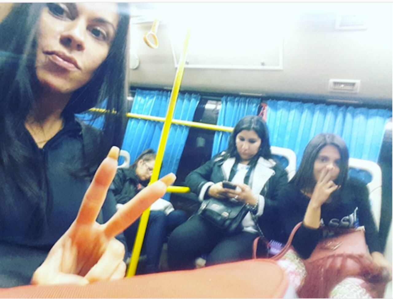 COLECTIVO. La atleta contó que no tiene ni para su autito, menos para su cirugía. Por eso anda en colectivo.