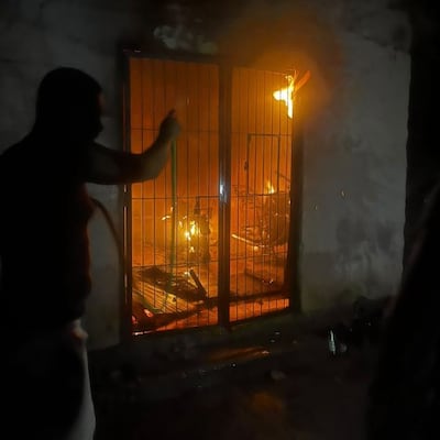 Rescató a su papá enfermo de entre las llamas: “No sé cómo le pude sacar”