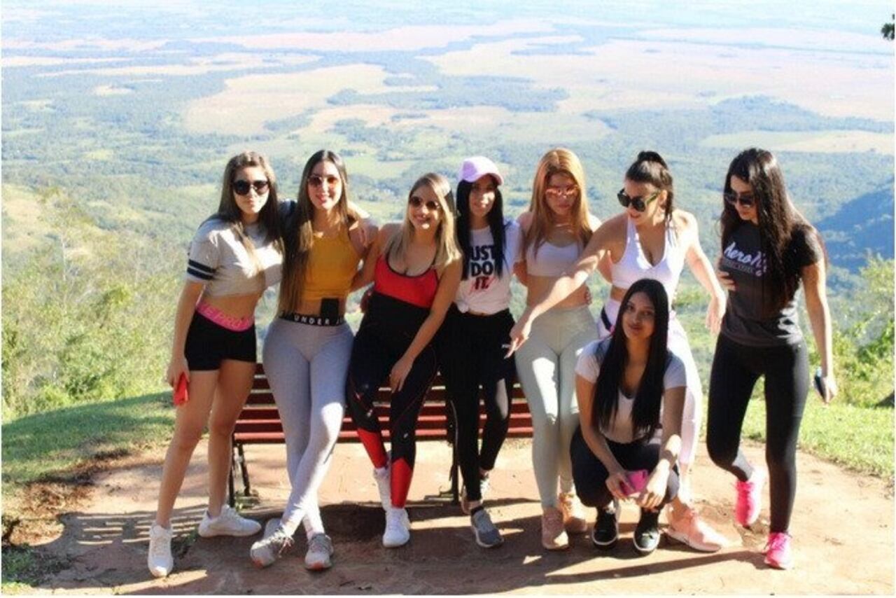 Desde el Cerro Akatî realizaron un video juntas, y la gente pidió al toque intervención de la fiscalía