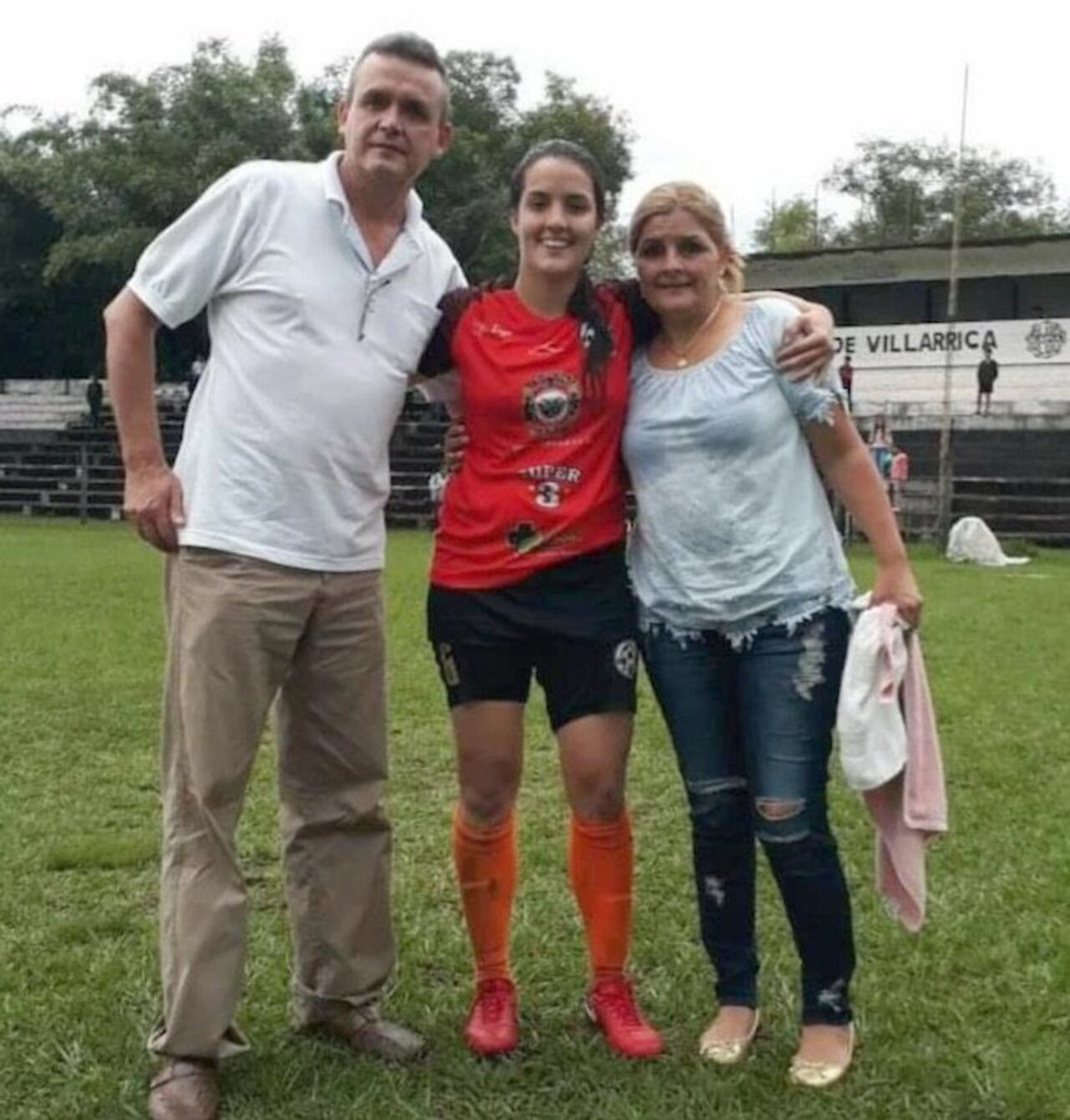 Con sus padres Rubén Medina y Graciela Peralta.