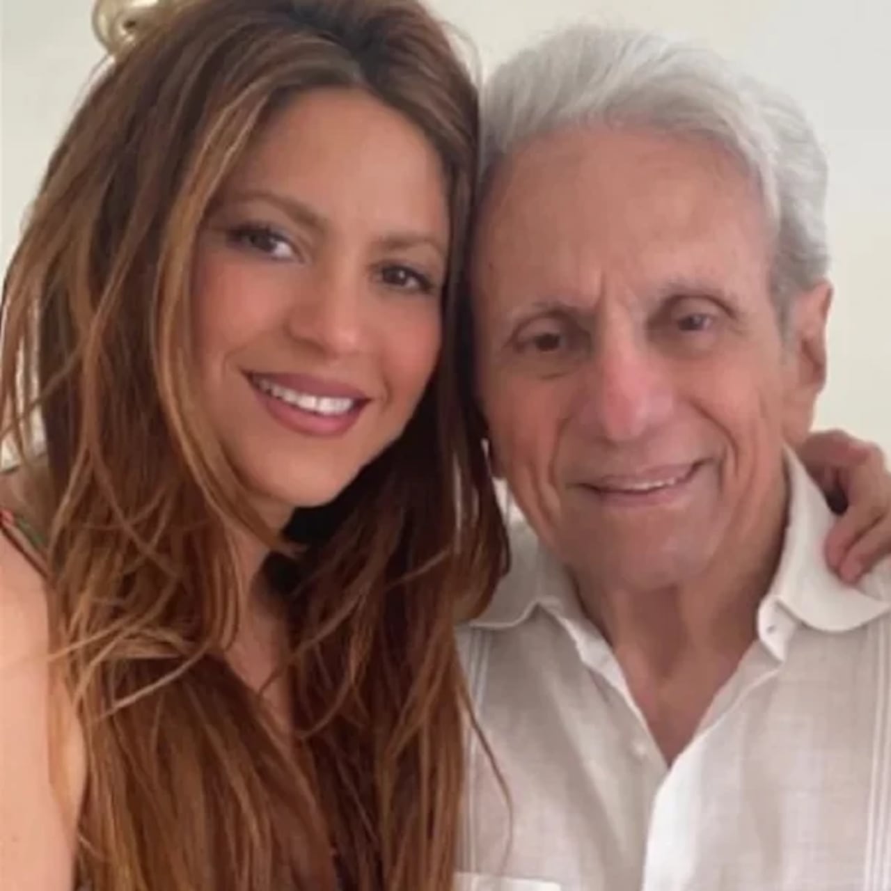 El padre de Shakira se encuentra jey en estado delicado de salud. (Foto: infobae.com)