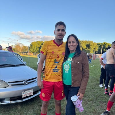 De Santa Rosa, Misiones, a chutar en ¡Pumas Unam!