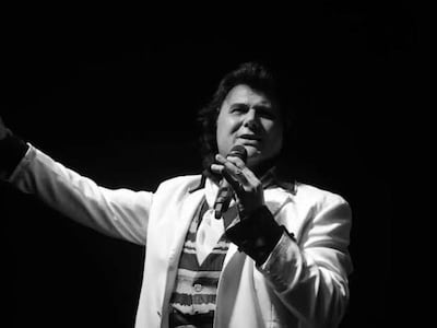 Omano anga el cantante de “Puerto Montt”