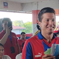 Ex candidato cerrista acusa a dirigencia de tapar mala gestión de Zapag
