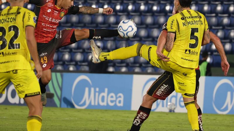 Deportivo Recoleta no pasa del empate ante Cuenca.