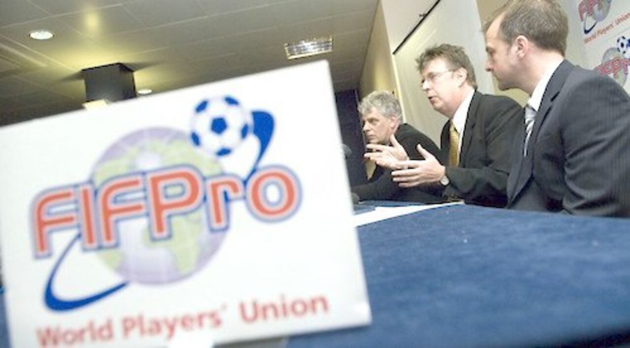 La FIFPro fue formalmente registrada y reconocida el 20 de febrero de 1968 y fijó su primera sede en París (Francia).
