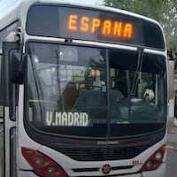 Okapu motor de un bus de la línea 23 en pleno viaje