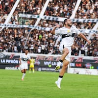 Debut, golazo y delirio con Tim Payne