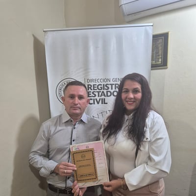 Armó sarambi en el casorio de su ex ha opyta detenida