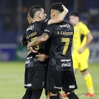 Tercera victoria al hilo para el Decano que se entusiasma