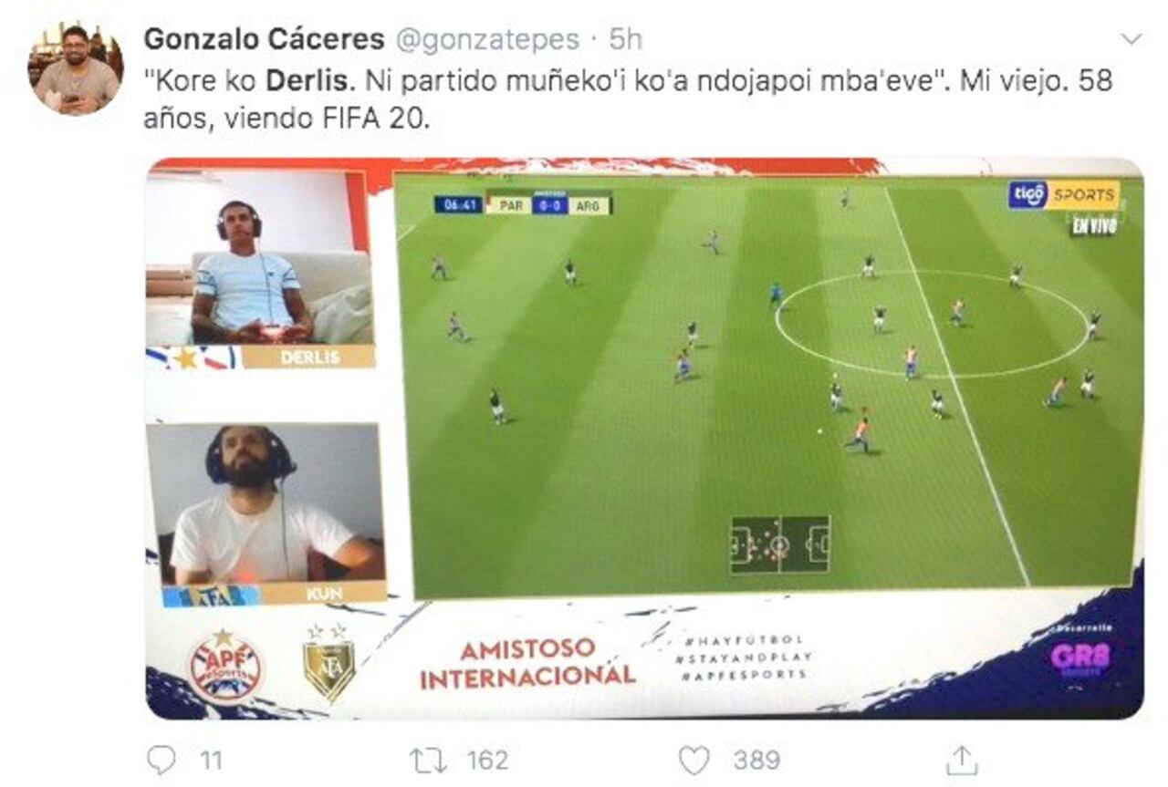 Derlis, en pleno partido virtual ante el “Kun”.