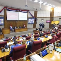 Diputados crean comisión para acompañar a familias golpeadas por las inundaciones