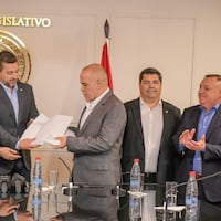 Senado aprueba préstamo para una ruta de lujo en el sur