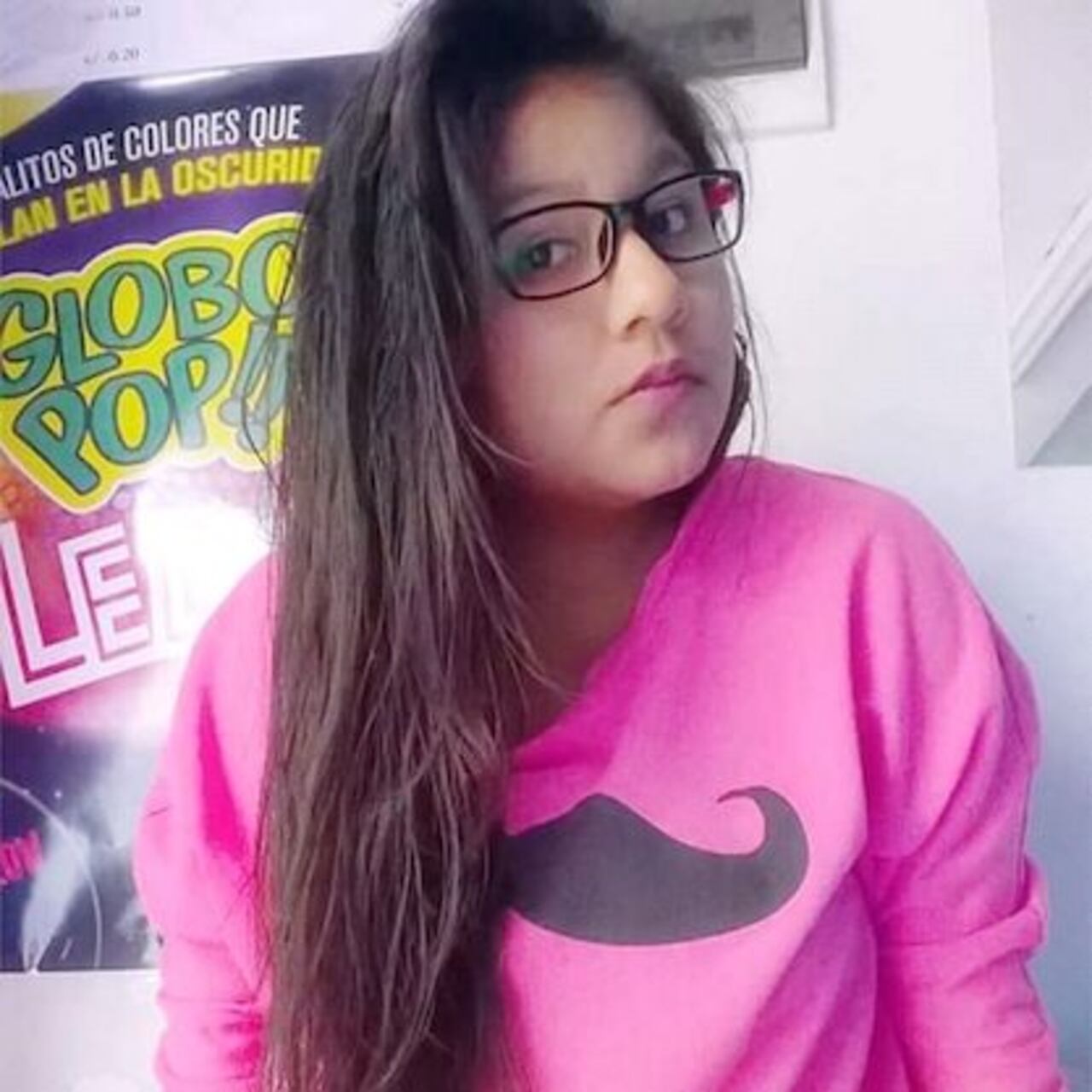 LOS ADORA. La joven Noelia Pari no quiere dejar a sus amadas mascotas. GENTILEZA