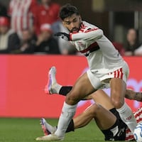 Estudiantes y Flamengo dejaron todo para la revancha