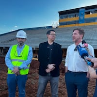 Presi de la Conmebol recorrió estadios