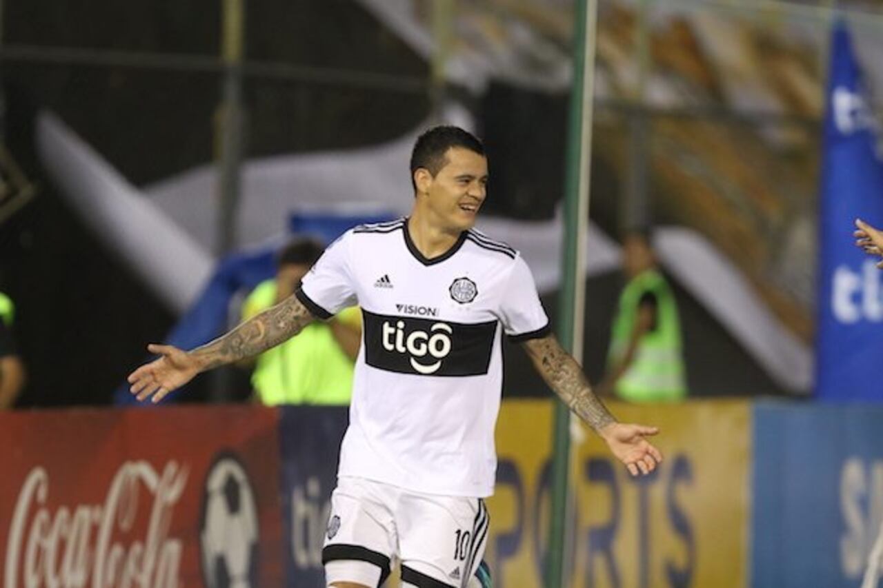 CLAVE. El segundo tranquilizador lo hizo William Mendieta desde los doce pasos.