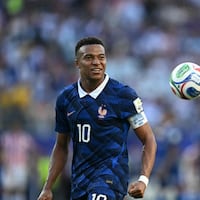 Orlando Gill ndokyhyjéi de los abucheos en Francia